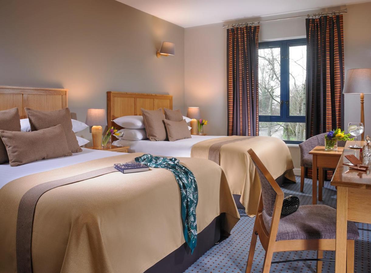 The Parkavon Hotel Килларни Экстерьер фото